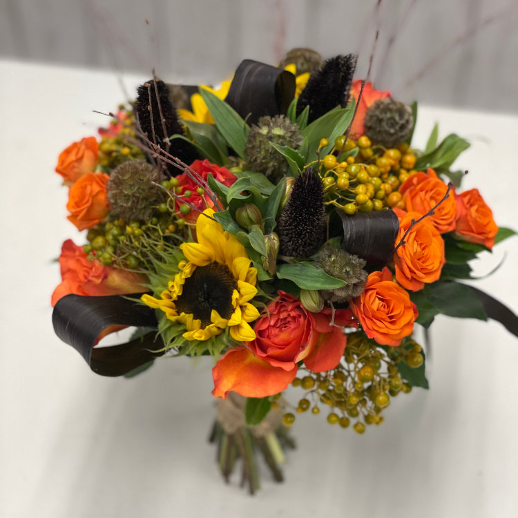 Autumn Hand tied Bouquet Free Tutorials